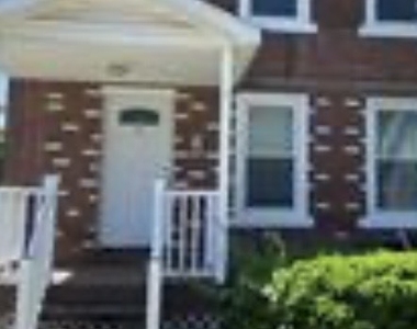 104 Spring Street - Photo Thumbnail 24
