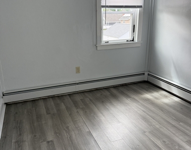 104 Spring Street - Photo Thumbnail 22