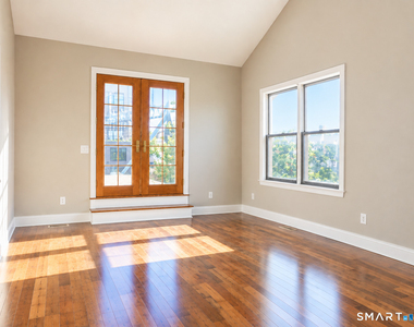 40 Osborne Avenue - Photo Thumbnail 9