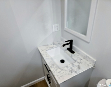 585 Horton Hill Road - Photo Thumbnail 2