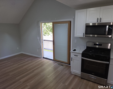 585 Horton Hill Road - Photo Thumbnail 5
