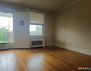 102 Melrose Street - Photo Thumbnail 11