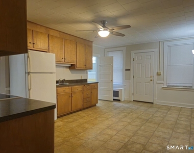102 Melrose Street - Photo Thumbnail 2