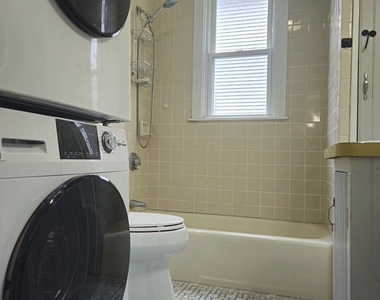 102 Melrose Street - Photo Thumbnail 13