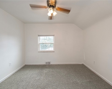 1920 James Street - Photo Thumbnail 17