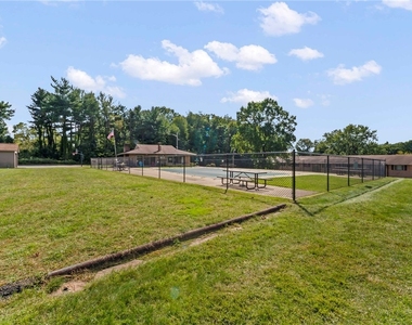 4073 Sanlin Dr - Photo Thumbnail 18