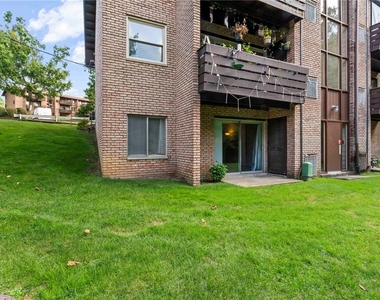 4073 Sanlin Dr - Photo Thumbnail 15