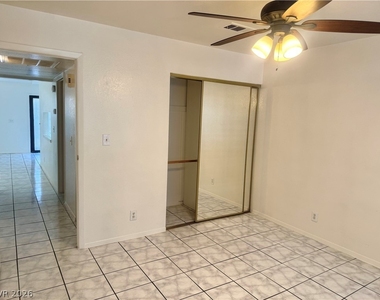 5064 Jeffreys Street - Photo Thumbnail 9