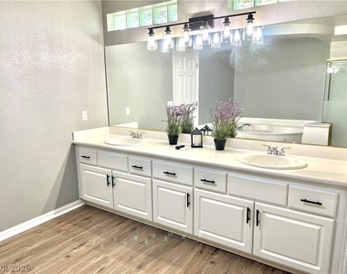 4025 Antique Sterling Court - Photo Thumbnail 59