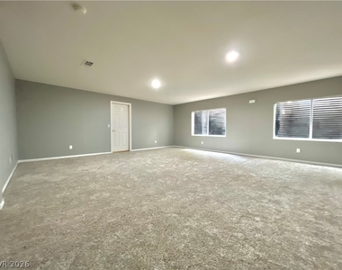 4025 Antique Sterling Court - Photo Thumbnail 39
