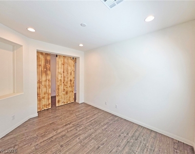 5628 E San Marco Drive - Photo Thumbnail 14