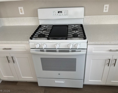 9041 Rendon Street - Photo Thumbnail 25