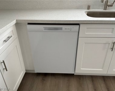 9041 Rendon Street - Photo Thumbnail 27