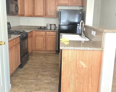 9063 Spring Star Court - Photo Thumbnail 4