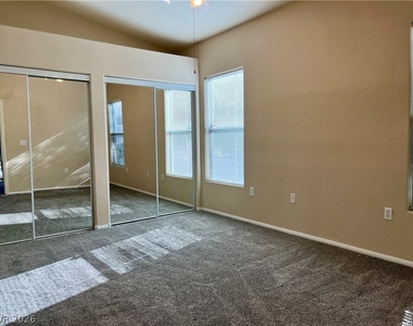 3351 Indian Shadow Street - Photo Thumbnail 6