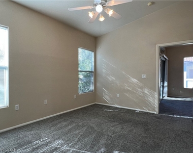 3351 Indian Shadow Street - Photo Thumbnail 8