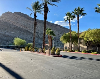 3351 Indian Shadow Street - Photo Thumbnail 24