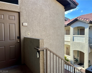 3351 Indian Shadow Street - Photo Thumbnail 16