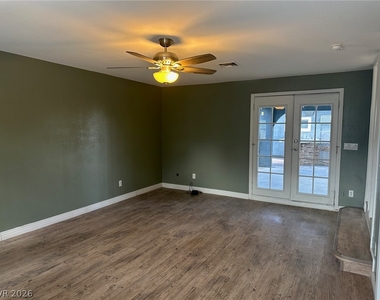 504 Falcon Lane - Photo Thumbnail 15