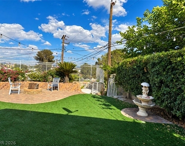 504 Falcon Lane - Photo Thumbnail 27