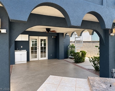 504 Falcon Lane - Photo Thumbnail 35