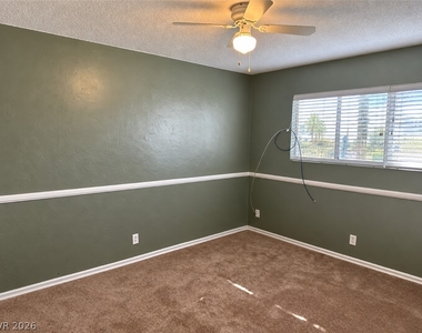 504 Falcon Lane - Photo Thumbnail 22