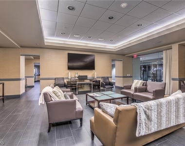 200 W Sahara Avenue - Photo Thumbnail 31