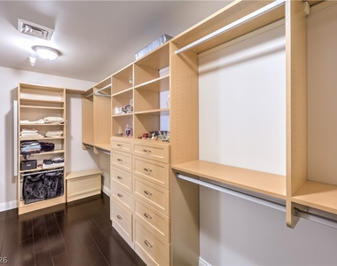 200 W Sahara Avenue - Photo Thumbnail 21