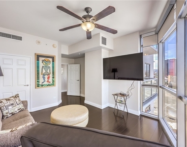 200 W Sahara Avenue - Photo Thumbnail 23