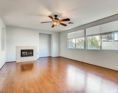 9294 Eaton Creek Court - Photo Thumbnail 3