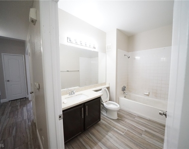 7704 Himalayas Avenue - Photo Thumbnail 17