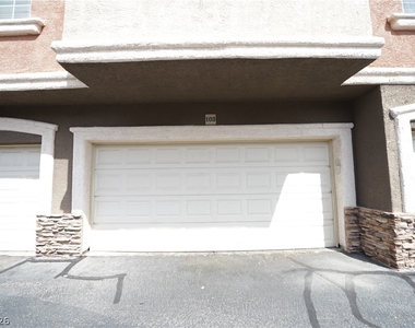 7704 Himalayas Avenue - Photo Thumbnail 29