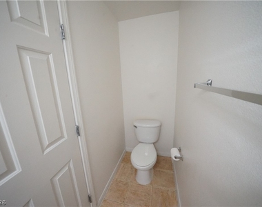 6709 Bluebell Garden Street - Photo Thumbnail 18