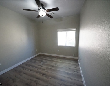 6313 Beige Bluff Street - Photo Thumbnail 22