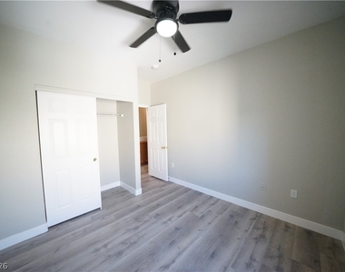 6313 Beige Bluff Street - Photo Thumbnail 25