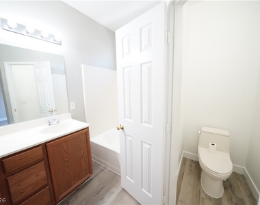 6313 Beige Bluff Street - Photo Thumbnail 19