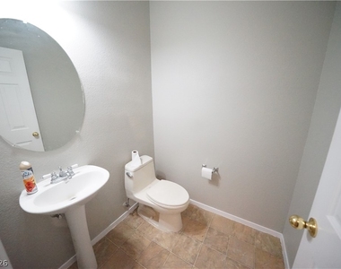 6313 Beige Bluff Street - Photo Thumbnail 12
