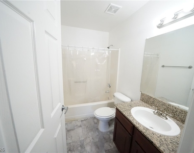 5146 S Jones Boulevard - Photo Thumbnail 18