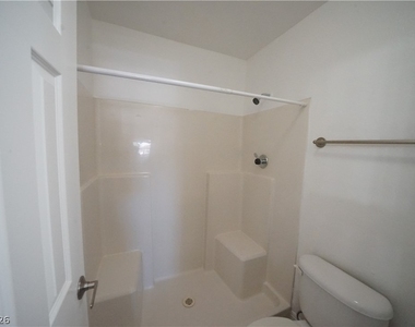 5146 S Jones Boulevard - Photo Thumbnail 13