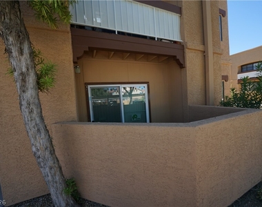 5146 S Jones Boulevard - Photo Thumbnail 2