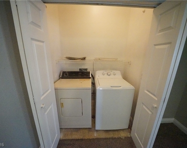 5146 S Jones Boulevard - Photo Thumbnail 8