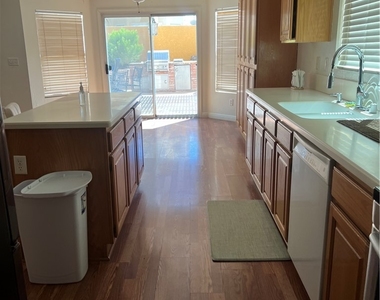 8031 Jeannie Marie Court - Photo Thumbnail 5