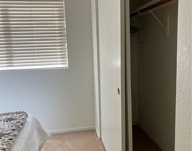 8031 Jeannie Marie Court - Photo Thumbnail 12