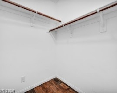 8213 Weeping Springs Avenue - Photo Thumbnail 16