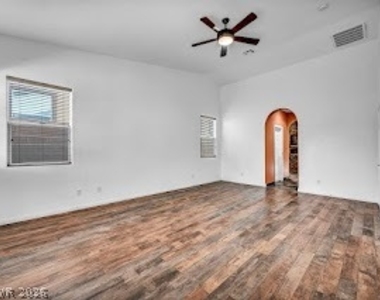 8213 Weeping Springs Avenue - Photo Thumbnail 15