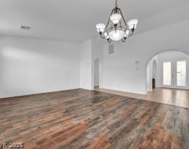 8213 Weeping Springs Avenue - Photo Thumbnail 13