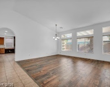 8213 Weeping Springs Avenue - Photo Thumbnail 14