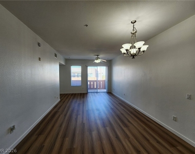 35 E Agate Avenue - Photo Thumbnail 2