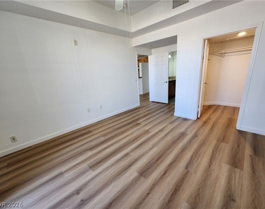 35 E Agate Avenue - Photo Thumbnail 15