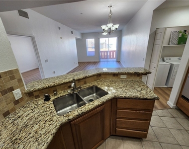 35 E Agate Avenue - Photo Thumbnail 12